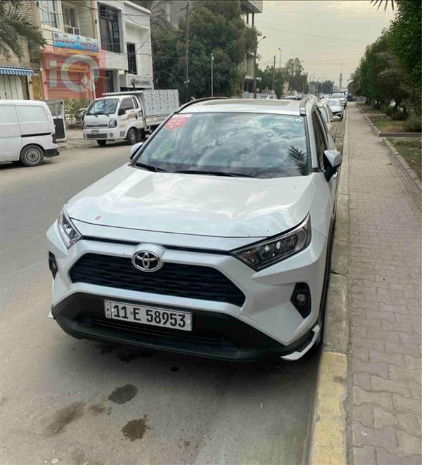 Toyota for sale in Iraq